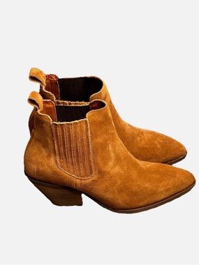 Women's Tan Suede Chelsea Ankle Boots